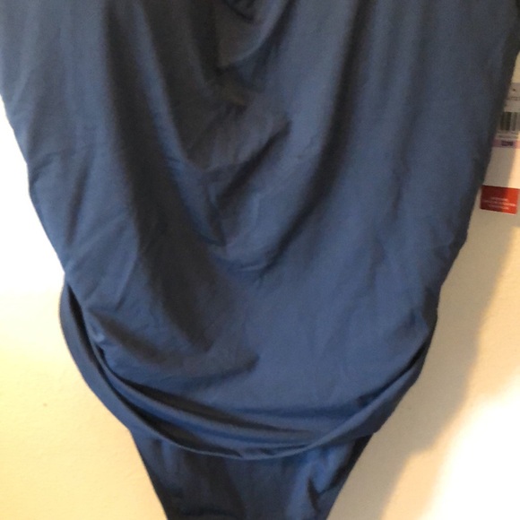 Jantzen one price with underwire size 22W New! - Picture 3 of 13